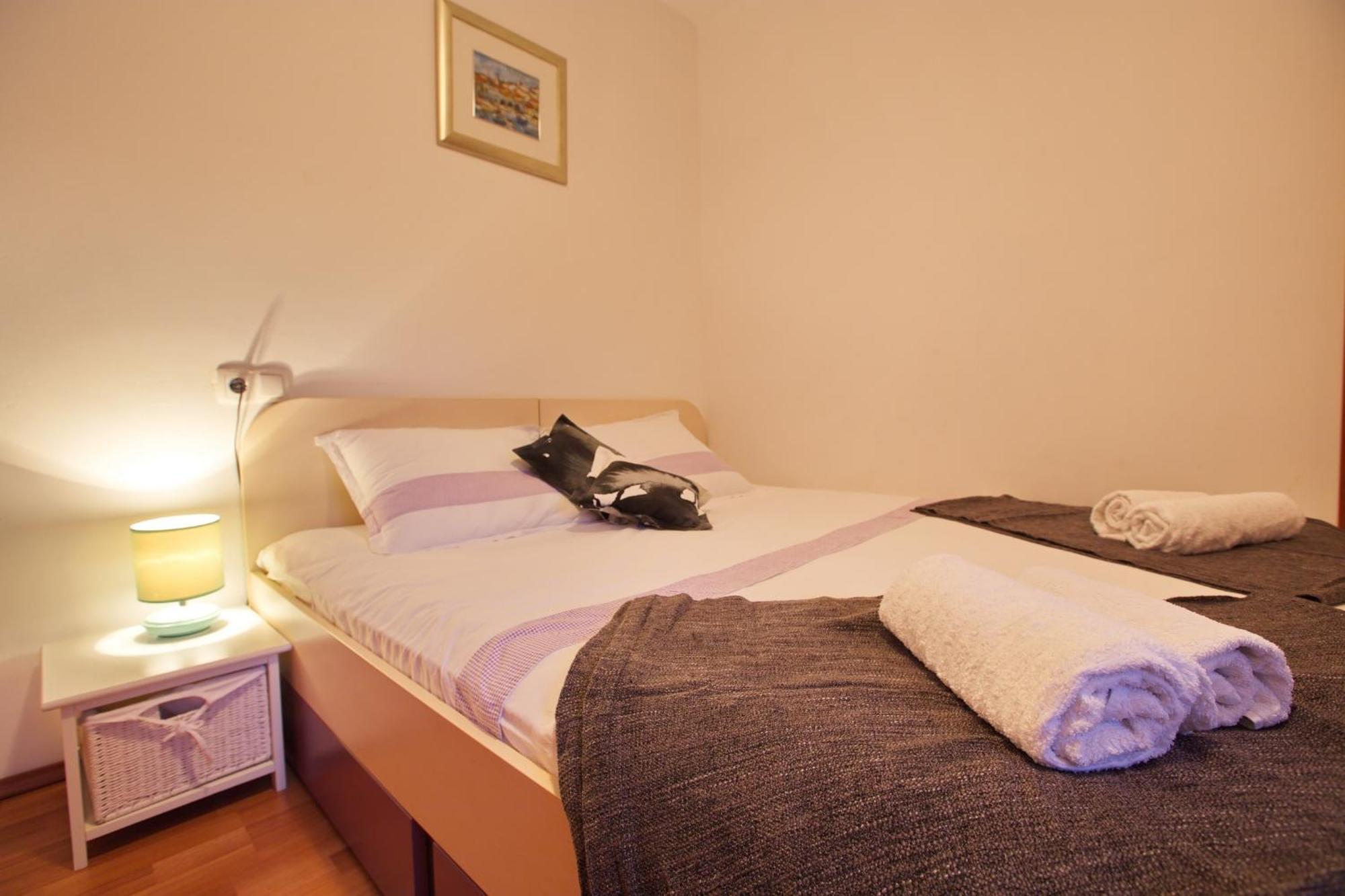 Apartments With A Parking Space Jelsa, Hvar - 8713 Jelsa (Hvar) Quarto foto